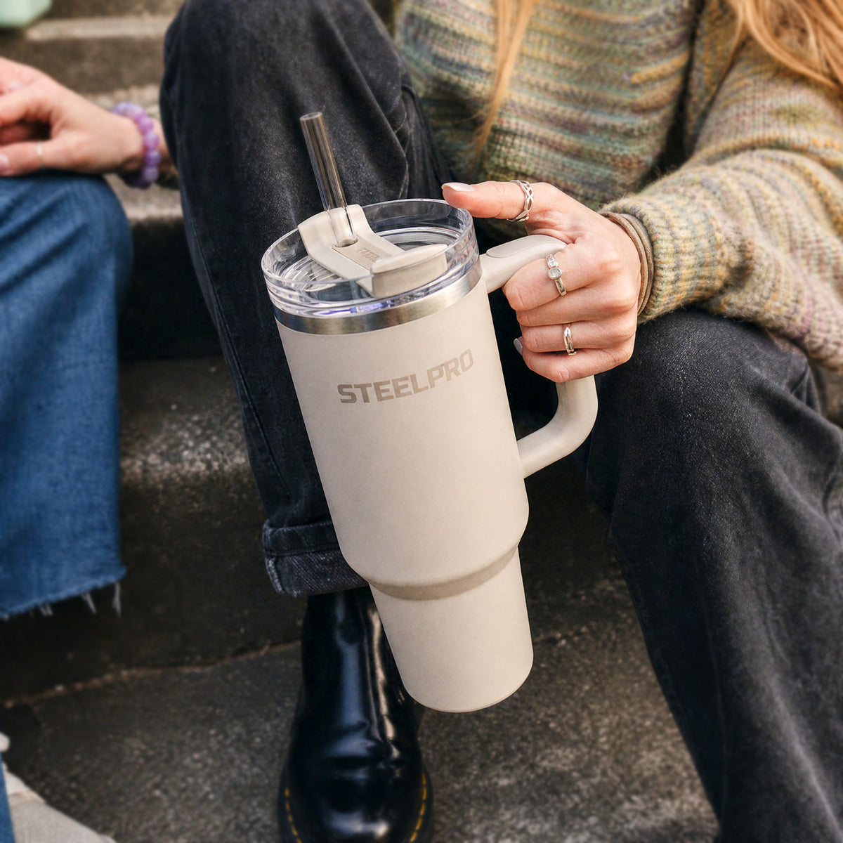 MUG TERMICO C/ BOMBILLA GRIS CLARO